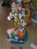 Assorted Flowers & Basket w/ Small Tote - No Lid