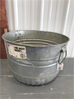 1-Bushel Utility Basket w/ handles