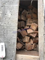 Wood box w/ wood trim pieces