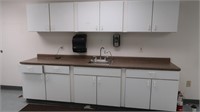 Kitchen Unit w/Formica Counter Top/SS Sink