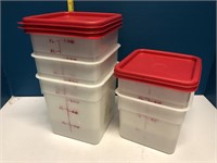 7.5 & 5.5 Quart Cambro Food Storage Containers Wit