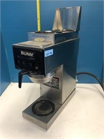Bunn Automatic Coffee Brewer with 3 Warmers