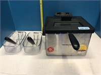 Small Table Top Fryer - Missing Power Cord