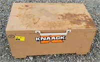 Small Knaack Jobsite Tool box 32x19