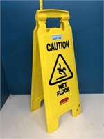 Rubbermaid Wet Floor Sign