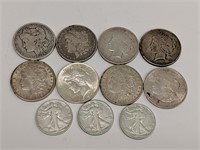 Lot U.S. Coins Morgan, Peace, Halves Cull Silver