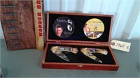 Elvis Presley set of 2 knives in box
