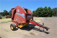 New Holland 450 Round Baler