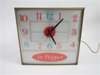 Mid Century curved glass Dr. Pepper Pam Clock