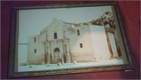 photo of the Alamo as it looked in the early days