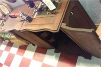 Old Windsor B treadle sewing machine