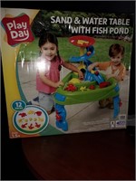 Play day sand & water table with fish pond for