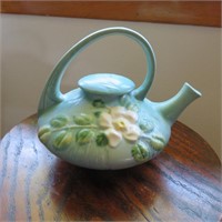 Roseville Tea Pot