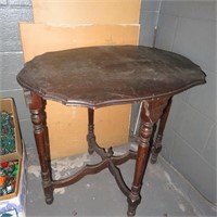 Vintage Parlor Style Table