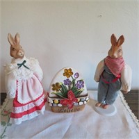 Porcelain Bunnies & Décor