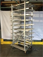 Aluminum rolling bakers rack