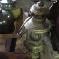 Metal kerosene lantern