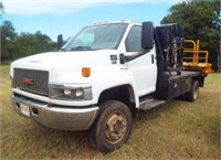 2005 4 x 4 C4500 GMC Duramax Diesel feed truck