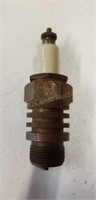 Vintage 7/8 in spark plug Viking