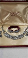 Stunning vintage jewelry set