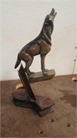 Neat "Soul Brother" Wolf Statue- Artist signed