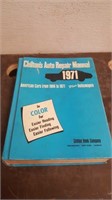 Chiltons  Auto Repair Manual 1971