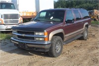 1997 Chevy Suburban 1GNFK16R6VJ366487