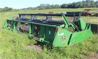 1988 John Deere 920 20ft Flex Bean Head