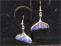 Pair of whale tail shaped dangle earrings