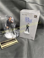 Elvis figurine NIB