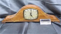 Vintage electric mantle clock