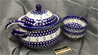 Polish pottery soup tureen and 2 bowls