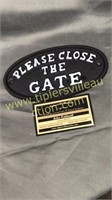 Cast iron close gate sign