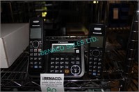 LOT,2X PANASONIC KX-TG6841C CORDLESS PHONES