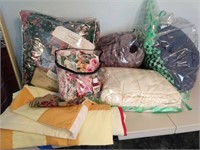 Misc. Lot of Blankets, Sheets, Bed Spread