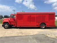 1994 Ford LN7000 4X2 12 Bay Delivery Truck