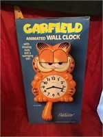 Garfield animated wall clock  New in box