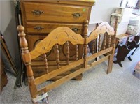 Double/Queen Maple Headboard