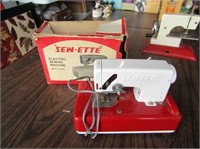 Sew-Ette Electric Sewinig Machine W Light