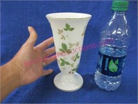 wedgwood england 7in vase (wild strawberry pat)