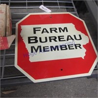 Farm Bureau Member tin sign, 15 x 15
