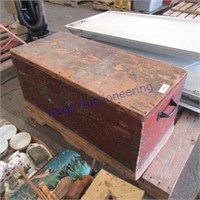 Wood box w/ lid, 36L x 16 x 16" tall
