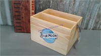 Blue Moon condiments carrier
