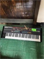Roland keyboard no power cord as is