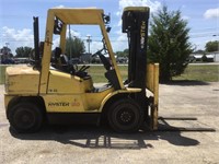 Hyster 8,000 lb Forklift-
