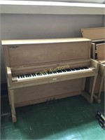 Everett upright piano as is
