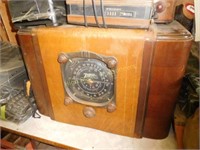 Several Antique Tube Type Radios,