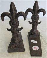 Matching Cast Iron Bookends. Measures 5.5".