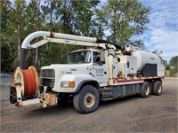 1994 Ford L9000 20' T/A Vactor Truck