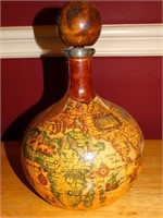 Wrapped Wine Decanter - Globe Theme